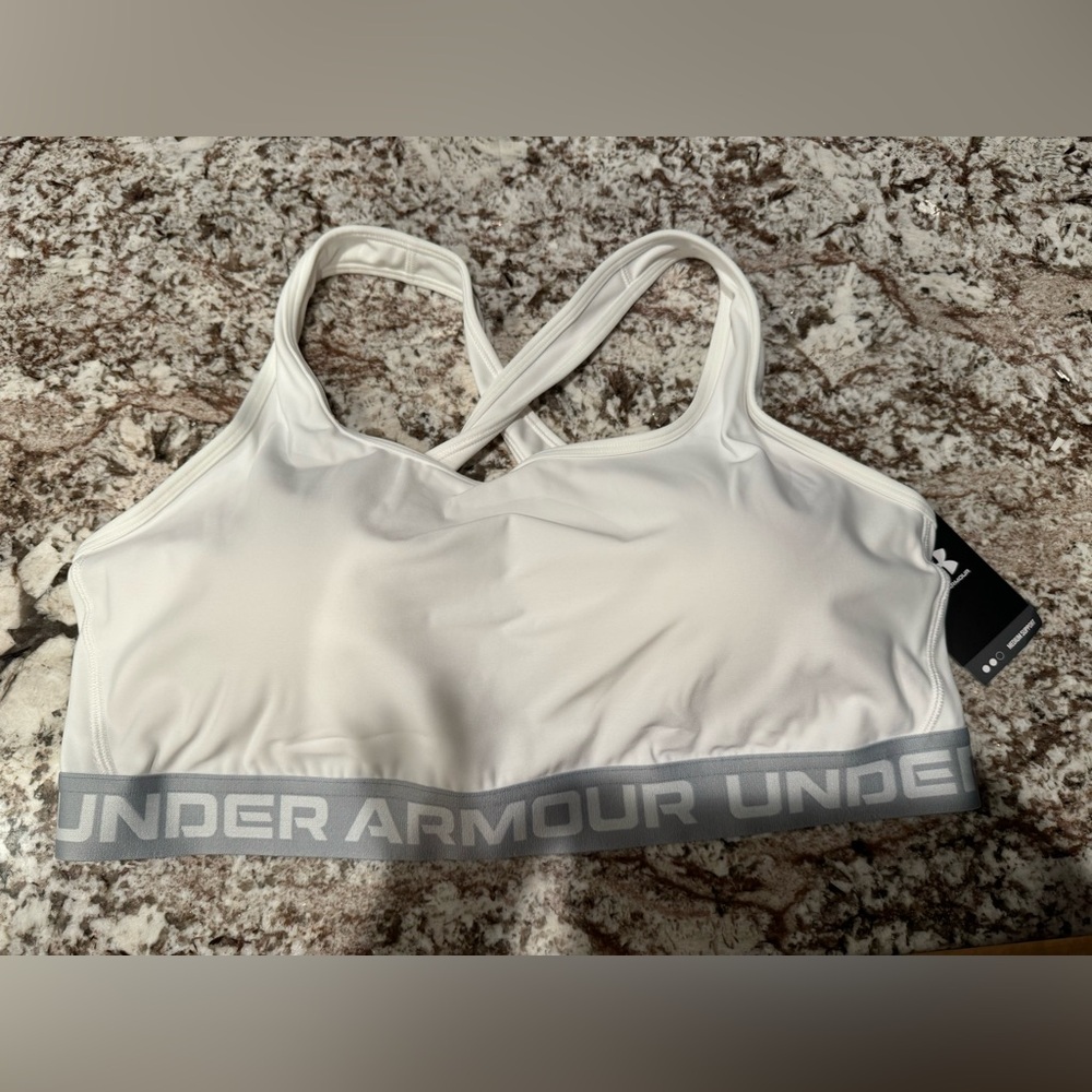 Plus Sports Bra 🤍 - Picture 2 of 5